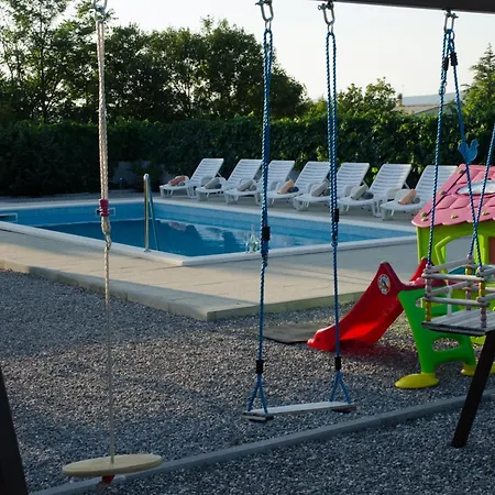 Modern Xxl 마카르스카