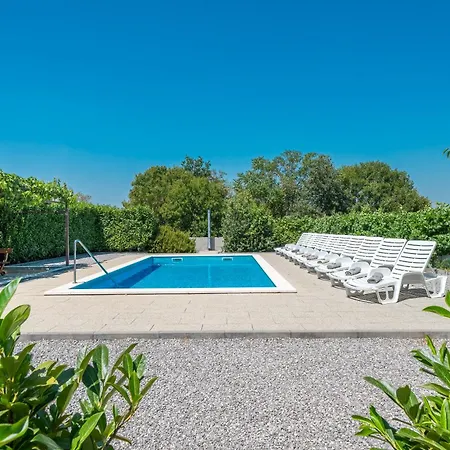 빌라 Modern Xxl 마카르스카