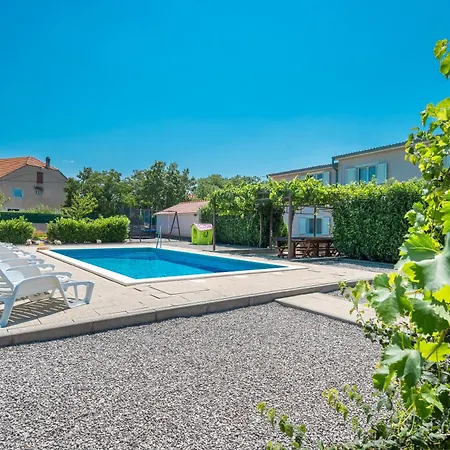 Modern Xxl * 마카르스카