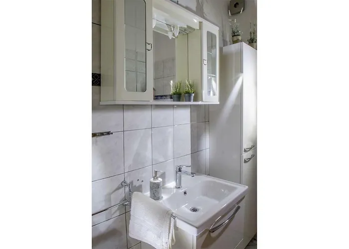 Vila Modern Xxl *